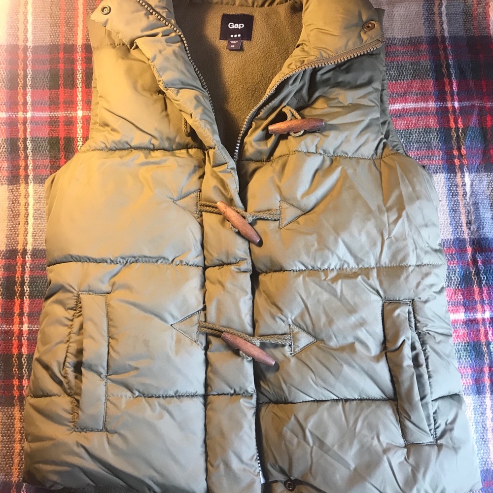 Gap Vest NWOT